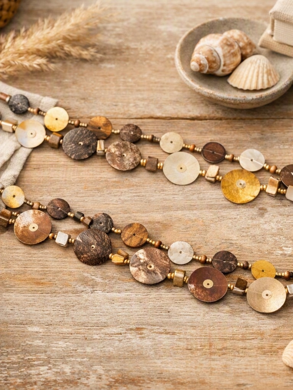 Boho Natural Shell Disc Necklace - Brown & Gold